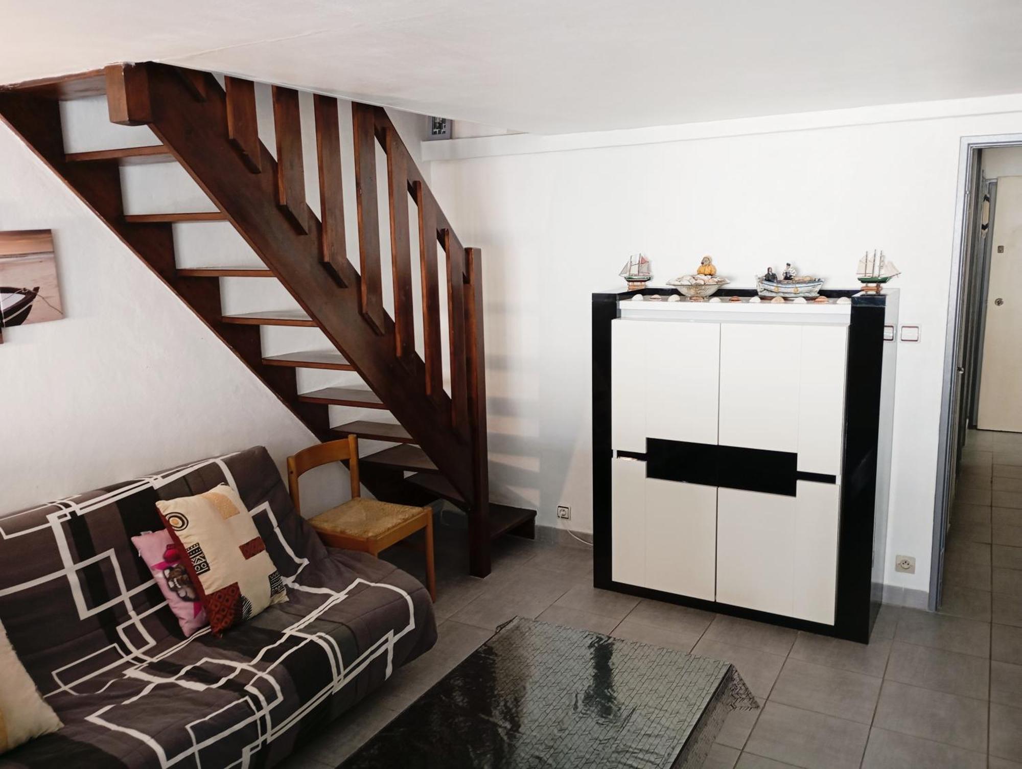 Grand Appartement Proche Port Et Plages, 6 A 8 Pers, 3 Chambres, Climatise Agde Exterior photo